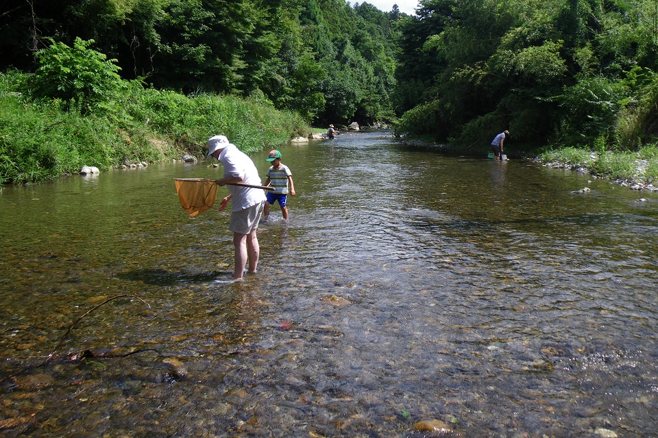 川の生き物観察会2023