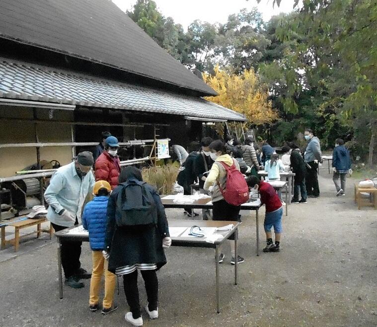 【田んぼ体験】生活実験工房 田んぼ体験 秋の生き物を探そう